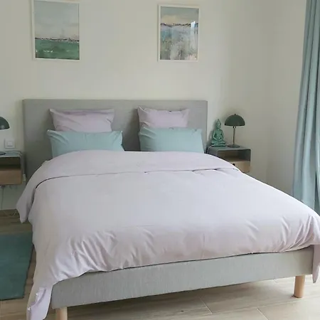 Courbevoie アパート