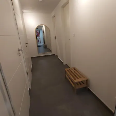 Courbevoie * ルーバン・ラ・ヌーブ