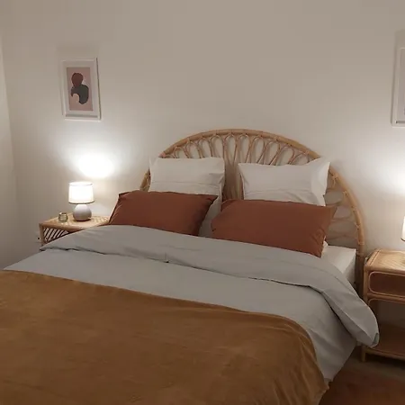 Courbevoie アパート